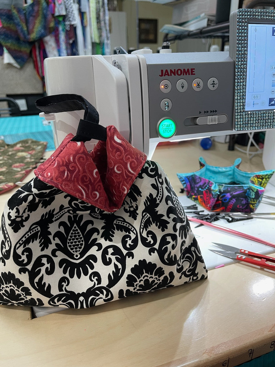 Little Gift Cinch Bag
